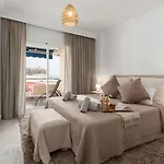 Sunresting Puerto Banus Апартаменти