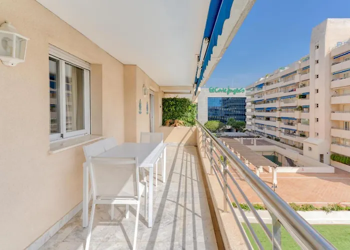 Sunresting Puerto Banus דירה *